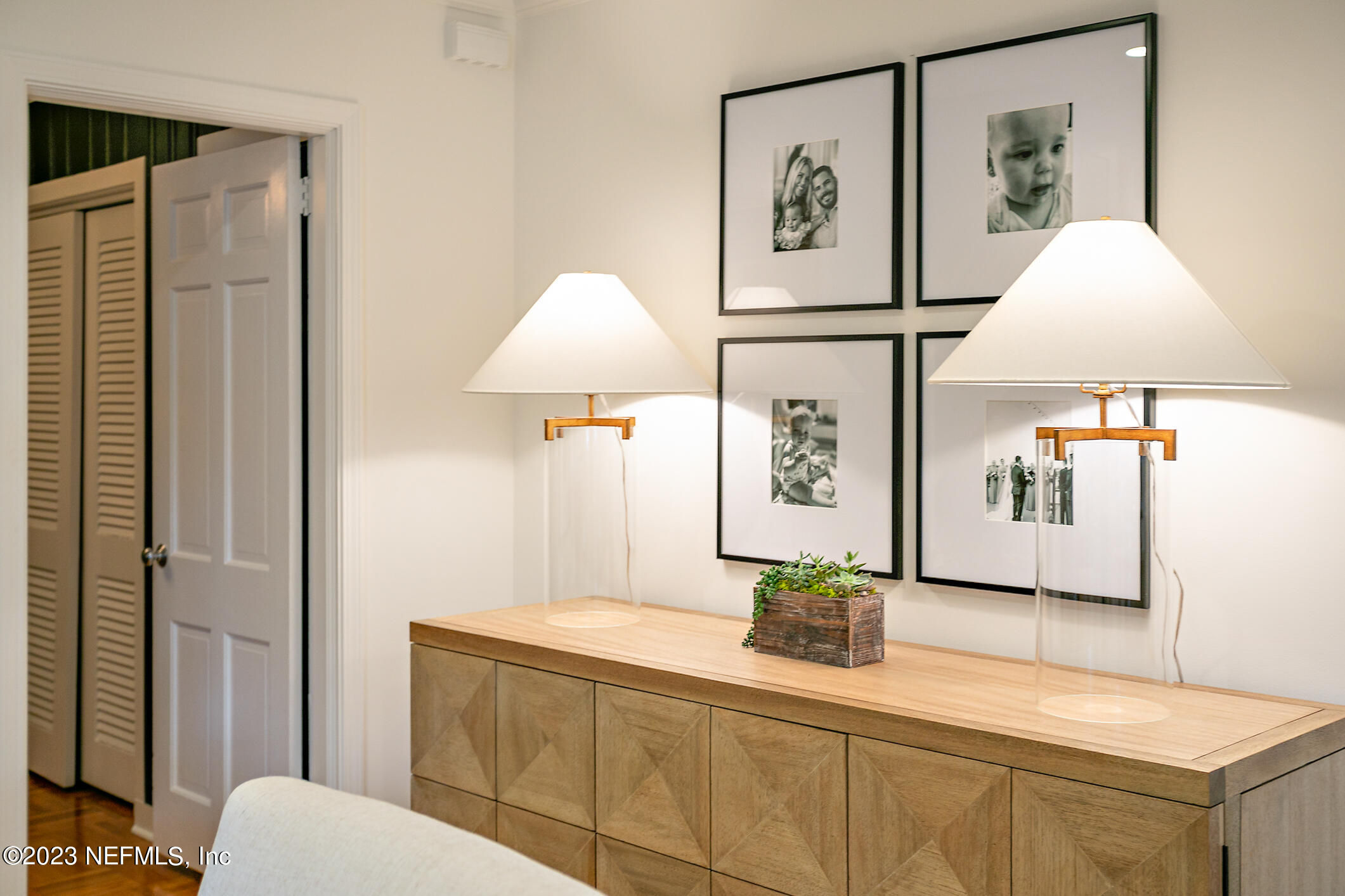 4717 Carlisle Road Jacksonville, FL 32210 - Photo 25 of 46 Beautifully Decorated!