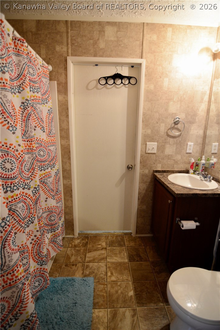 1805 Harmons Creek Road Poca, WV 25159 - Photo 23 of 30 Gallery Image 23