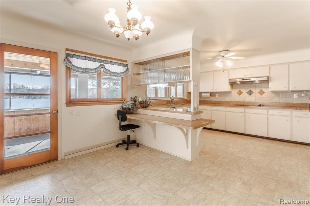 9720 Sashabaw Road Clarkston, MI 48348 - Photo 11 of 40