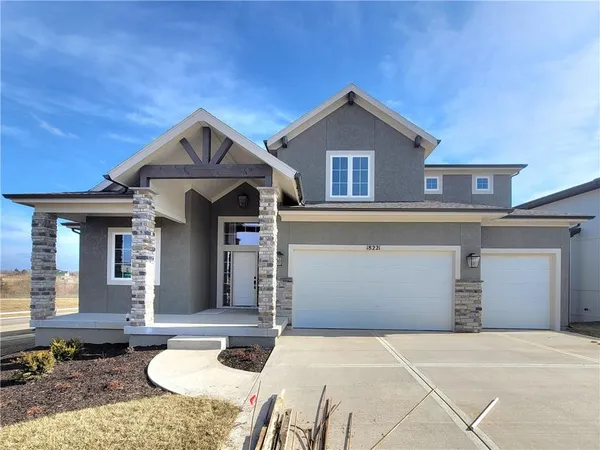 $855,589 | 18221 Oakmont Street, Overland Park, KS 66013