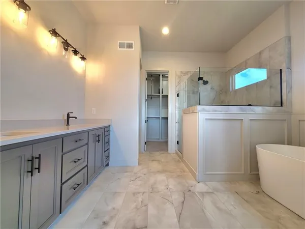 $855,589 | 18221 Oakmont Street, Overland Park, KS 66013