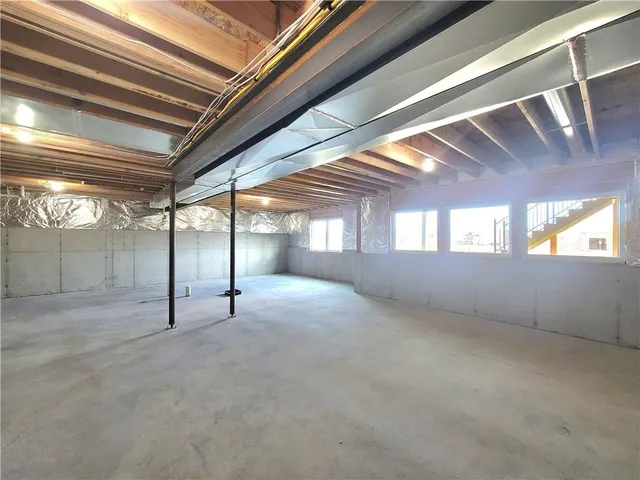 $855,589 | 18221 Oakmont Street, Overland Park, KS 66013