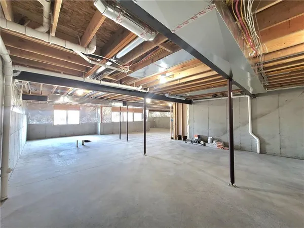 $855,589 | 18221 Oakmont Street, Overland Park, KS 66013