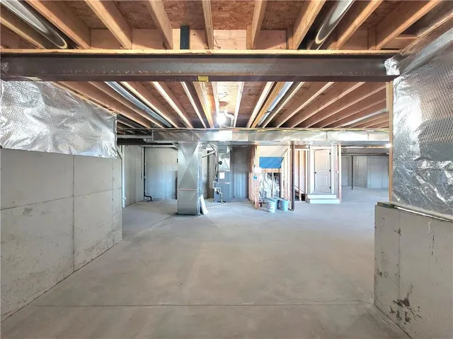 $855,589 | 18221 Oakmont Street, Overland Park, KS 66013