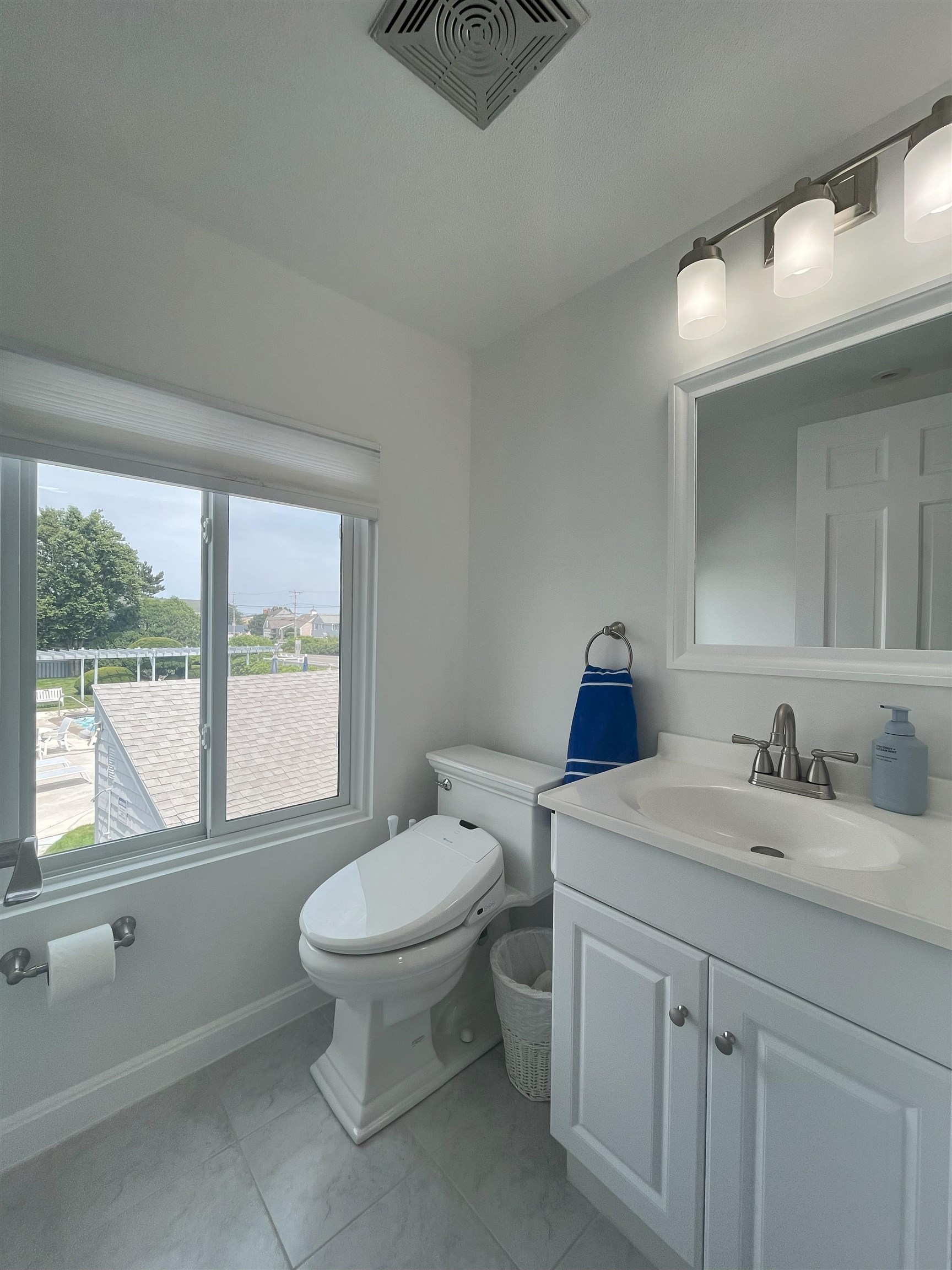 947 Ocean Boulevard, Unit 10 Hampton, NH 03842 - Photo 16 of 57