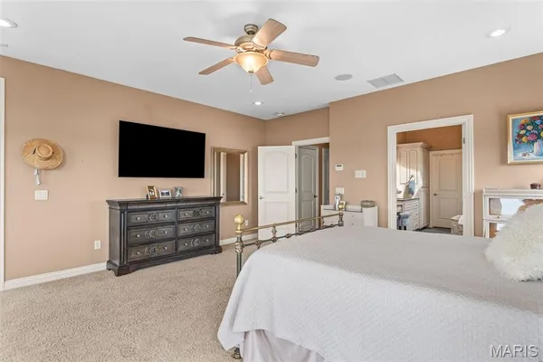 $1,385,000 | 180 Crescent Circle, Hollister, MO 65672