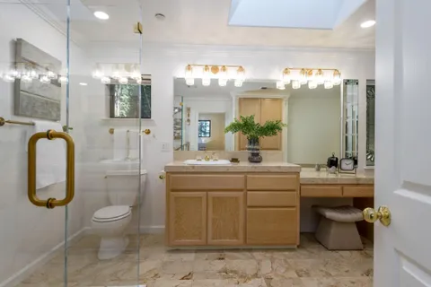 $2,250,000 | 6 Megans Lane, Redwood City, CA 94062