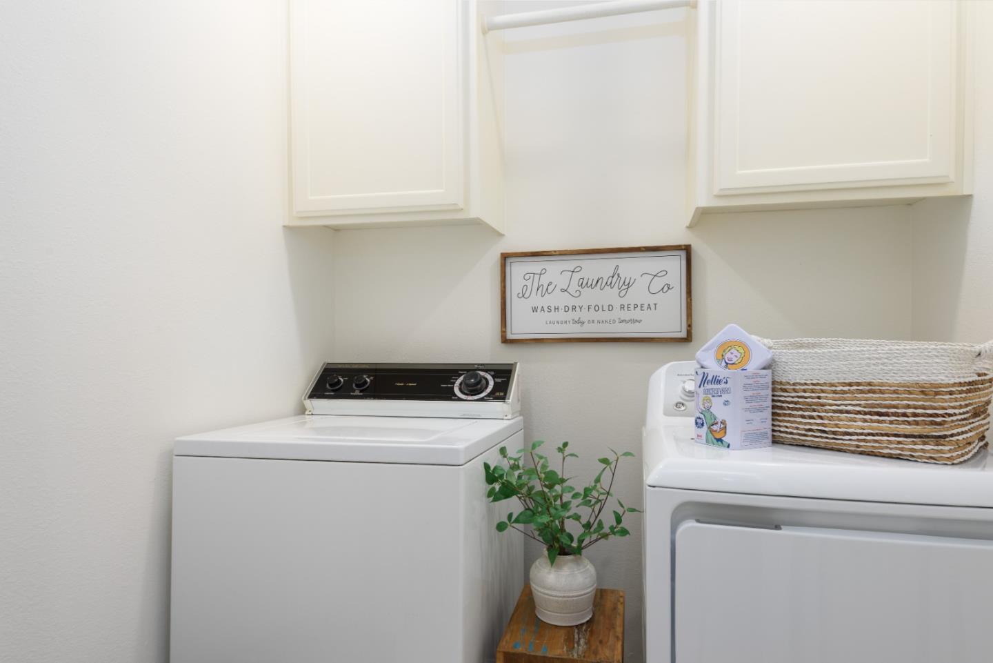 6 Megans Lane Woodside, CA 94062 - Photo 30 of 36