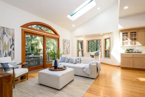 $2,250,000 | 6 Megans Lane, Redwood City, CA 94062