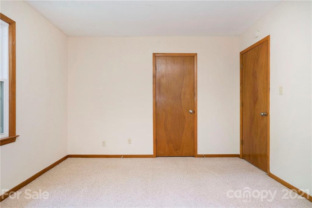 2269 Patterson Road Clover, SC 29710 - Photo 19 of 20