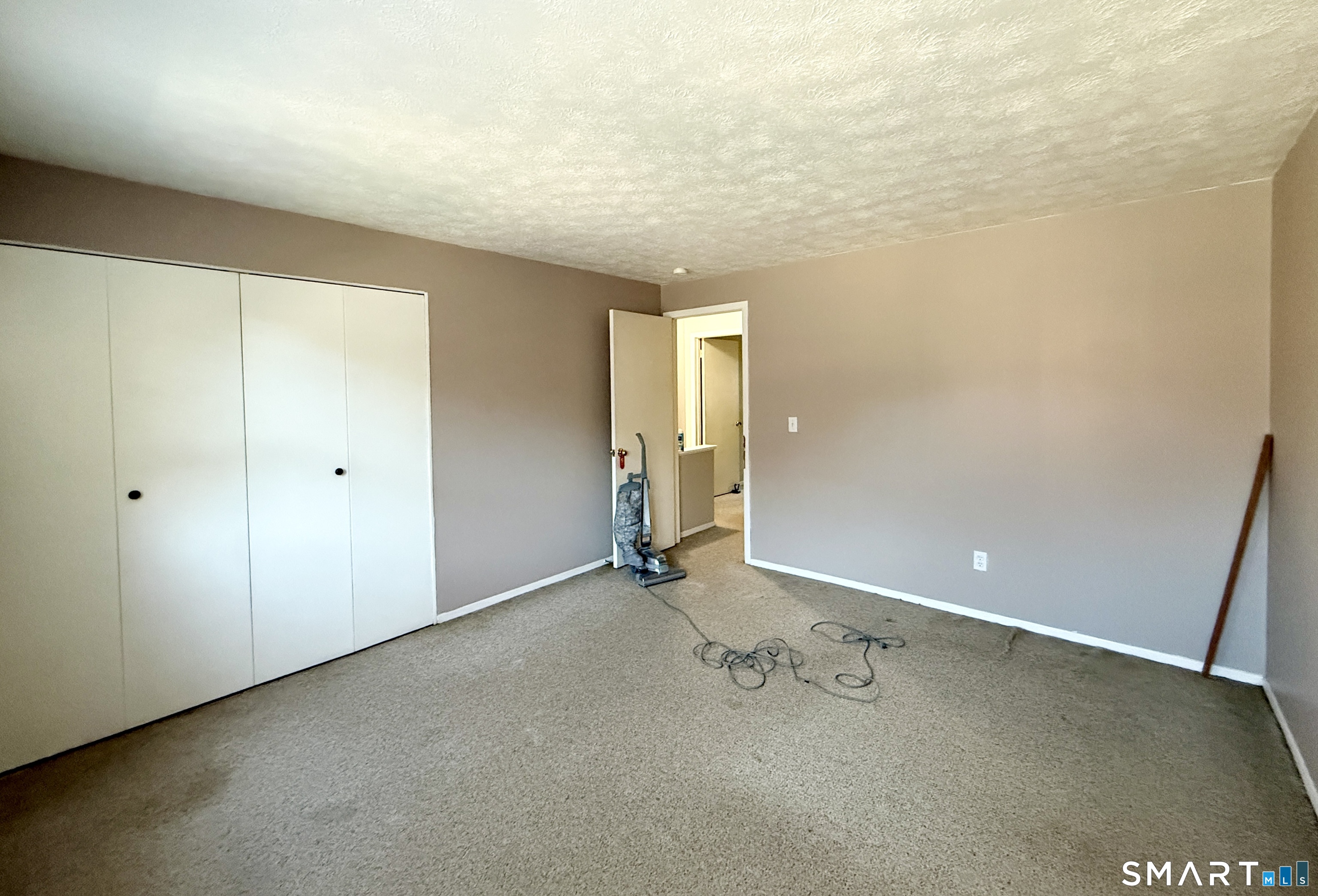 152 Towne House Road, Unit 152 Hamden, CT 06514 - Photo 13 of 26 Gallery Image 13