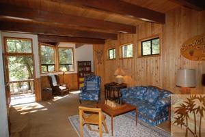 24620 Upper Rim Rock Road Idyllwild, CA 92549 - Photo 3 of 16 a living room with furniture