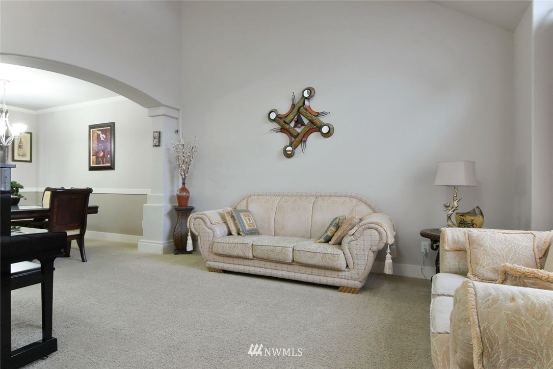 4019 164th Place Southeast Bothell, WA 98012 - Photo 2 of 21