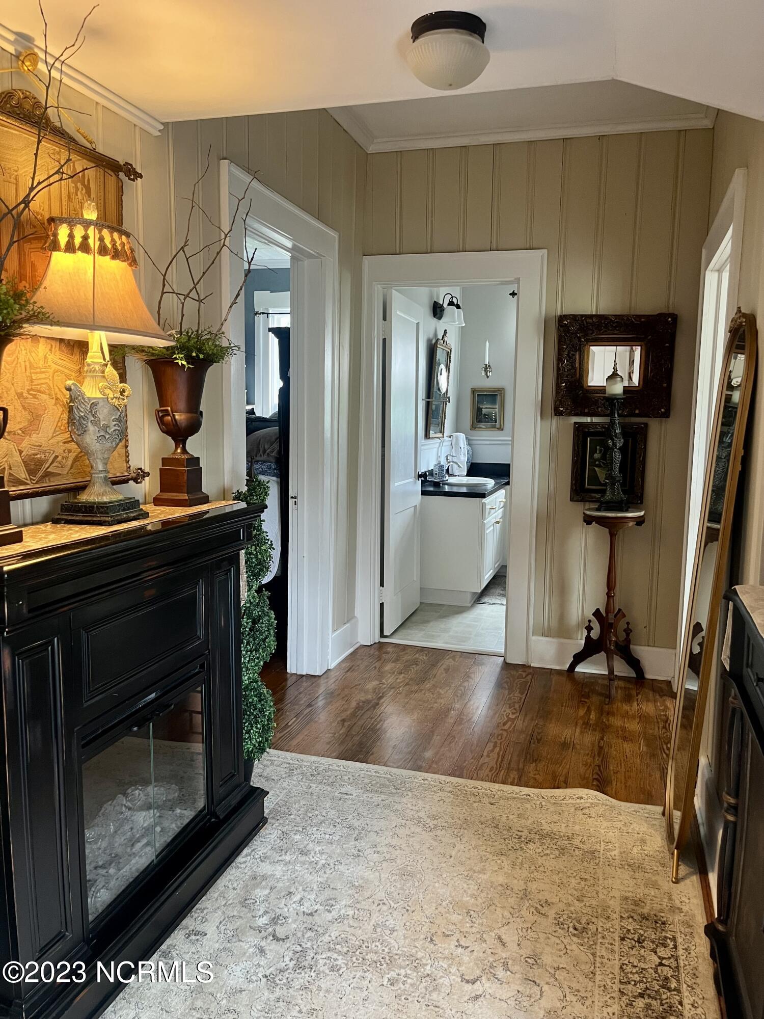 142 Drewery Road Como, NC 27818 - Photo 49 of 113 Upstairs back hallway