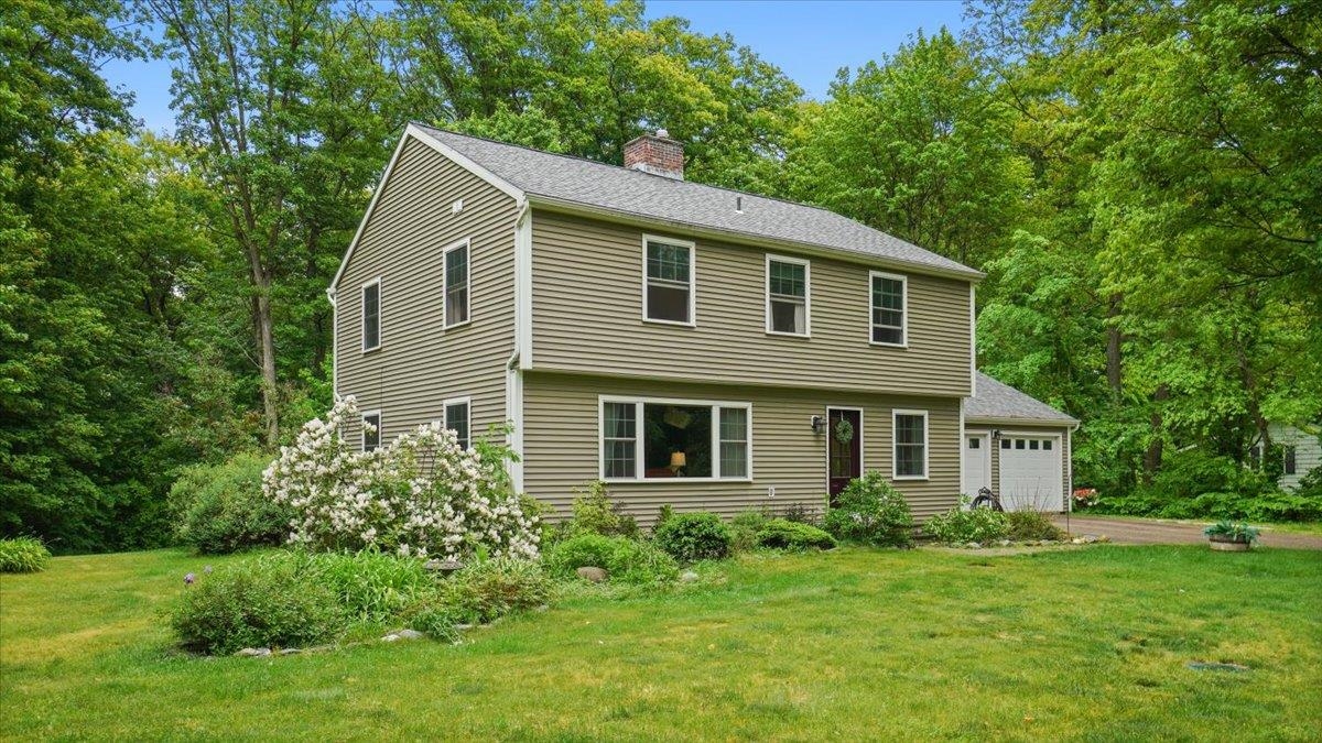 14 Forest Road Essex, VT 05452 - Photo 1 of 38 Gallery Image 1