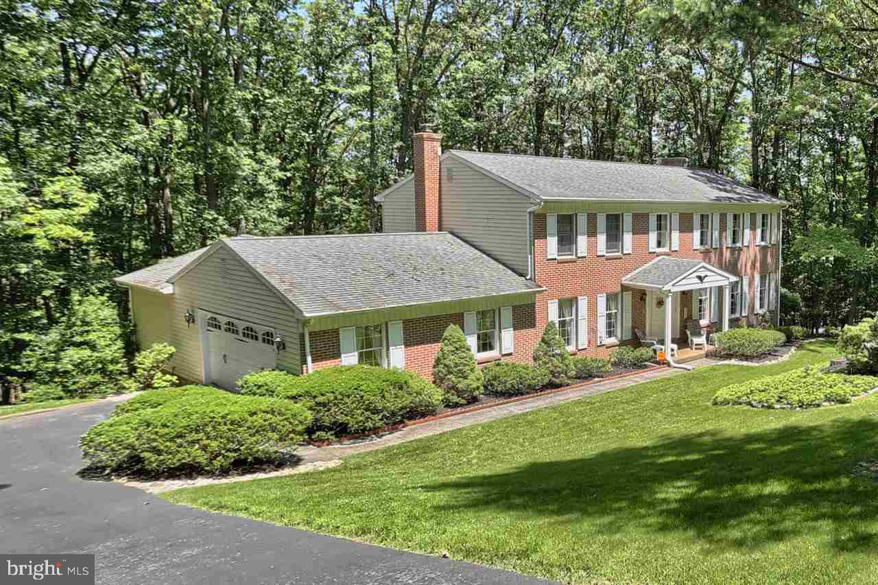1250 Kuhn Road Boiling Springs, PA 17007 - Photo 2 of 25 Gallery Image 2