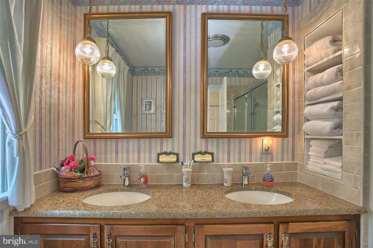 1250 Kuhn Road Boiling Springs, PA 17007 - Photo 17 of 25 Gallery Image 17
