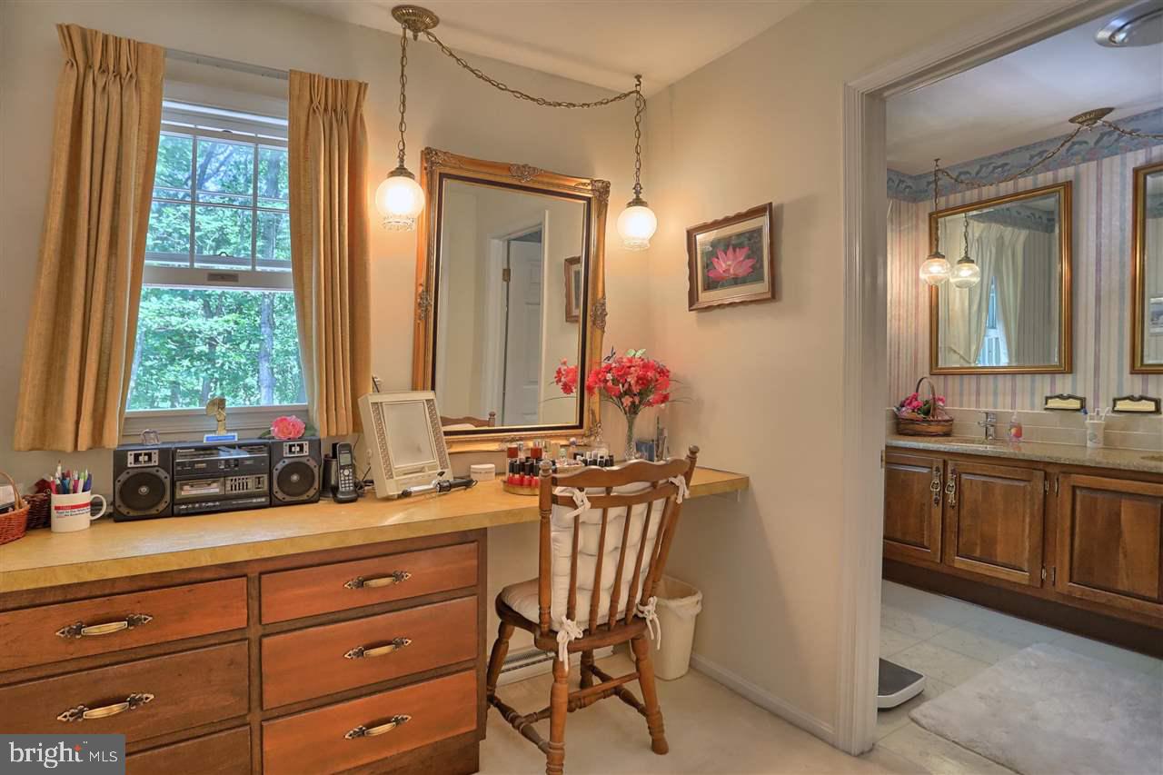 1250 Kuhn Road Boiling Springs, PA 17007 - Photo 18 of 25 Gallery Image 18