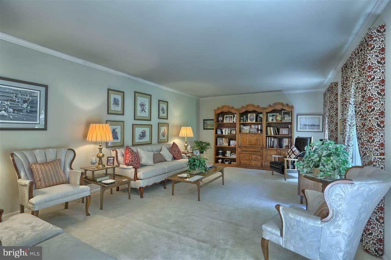 1250 Kuhn Road Boiling Springs, PA 17007 - Photo 7 of 25 Gallery Image 7
