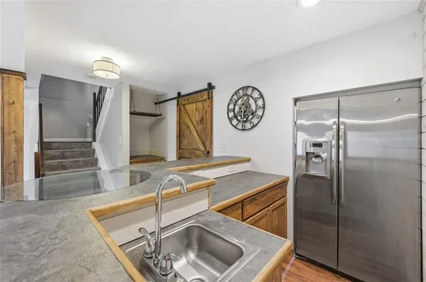 $244,900 | 758 Wheatland Circle, Bridgeville, PA 15017