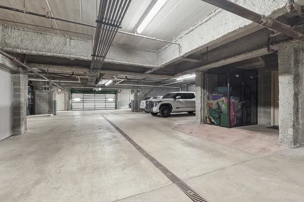 $279,900 | 7935 Trinity Circle, Unit 1SE, Tinley Park, IL 60487