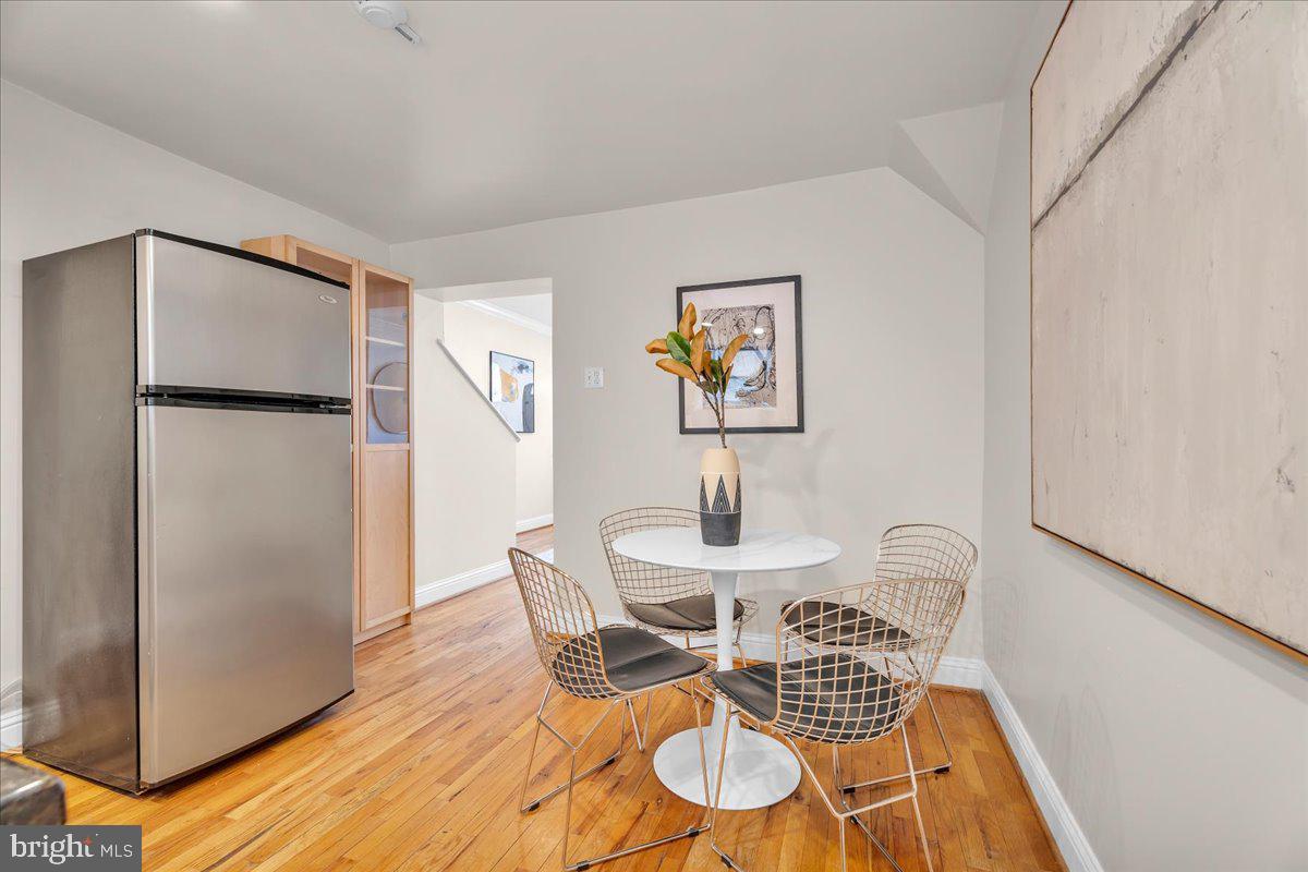 823 South 10th Street Philadelphia, PA 19147 - Photo 11 of 28