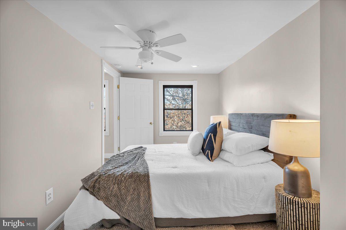 823 South 10th Street Philadelphia, PA 19147 - Photo 18 of 28