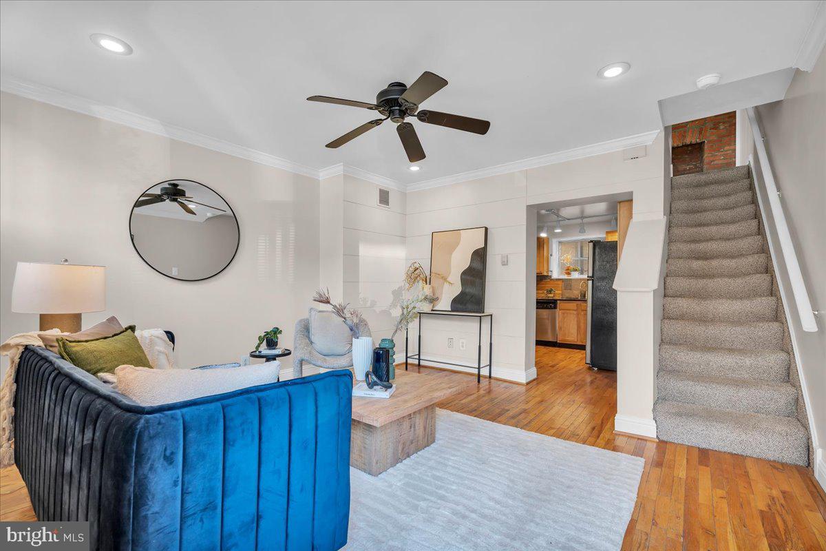 823 South 10th Street Philadelphia, PA 19147 - Photo 6 of 28
