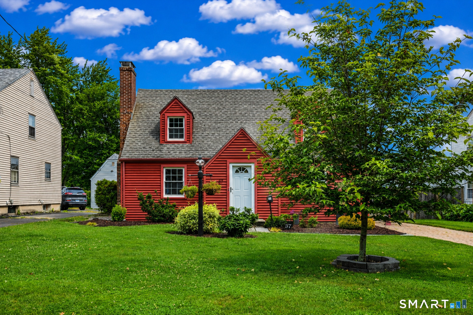 37 Chamberlain Road Wethersfield, CT 06109 - Photo 27 of 27 Welcome Home