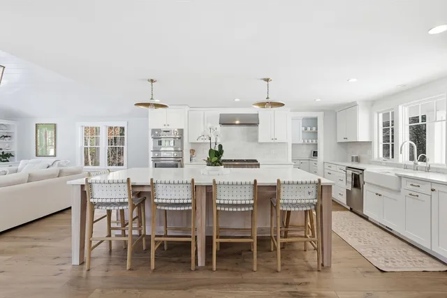 $2,325,000 | 89 Indian Trail, Duxbury, MA 02332