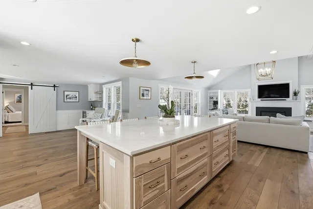 $2,325,000 | 89 Indian Trail, Duxbury, MA 02332