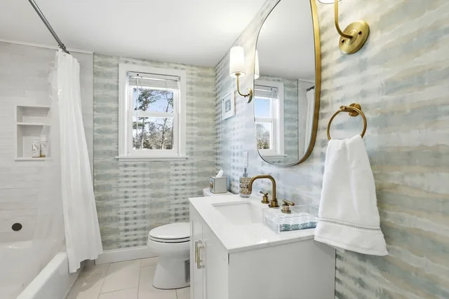 $2,325,000 | 89 Indian Trail, Duxbury, MA 02332