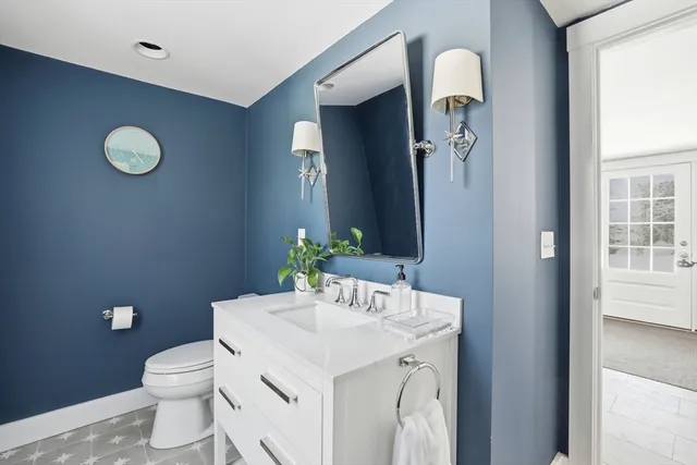 $2,325,000 | 89 Indian Trail, Duxbury, MA 02332