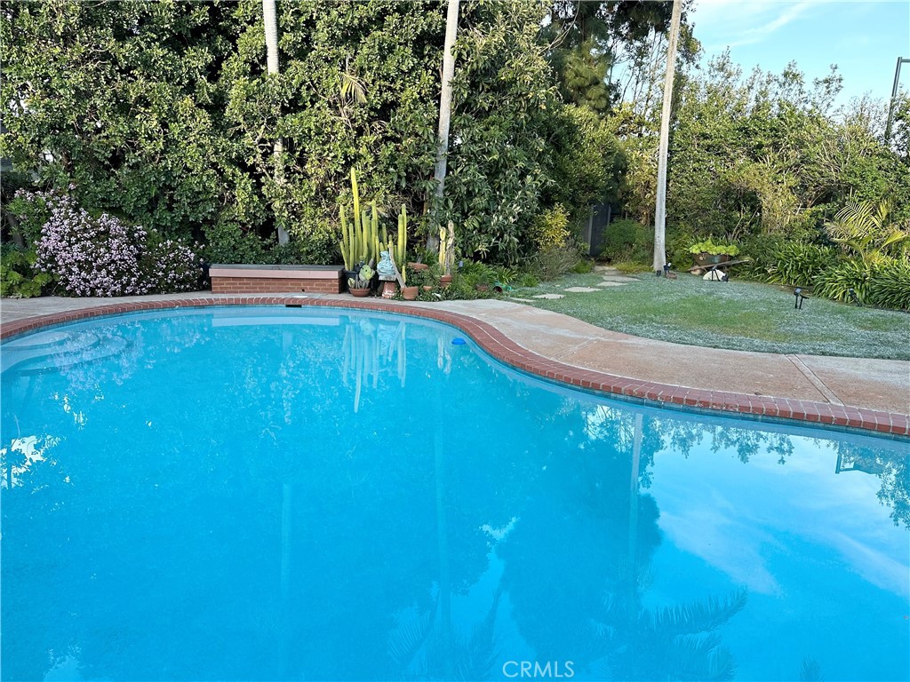 27424 Rainbow Ridge Road Palos Verdes Peninsula, CA 90274 - Photo 21 of 47
