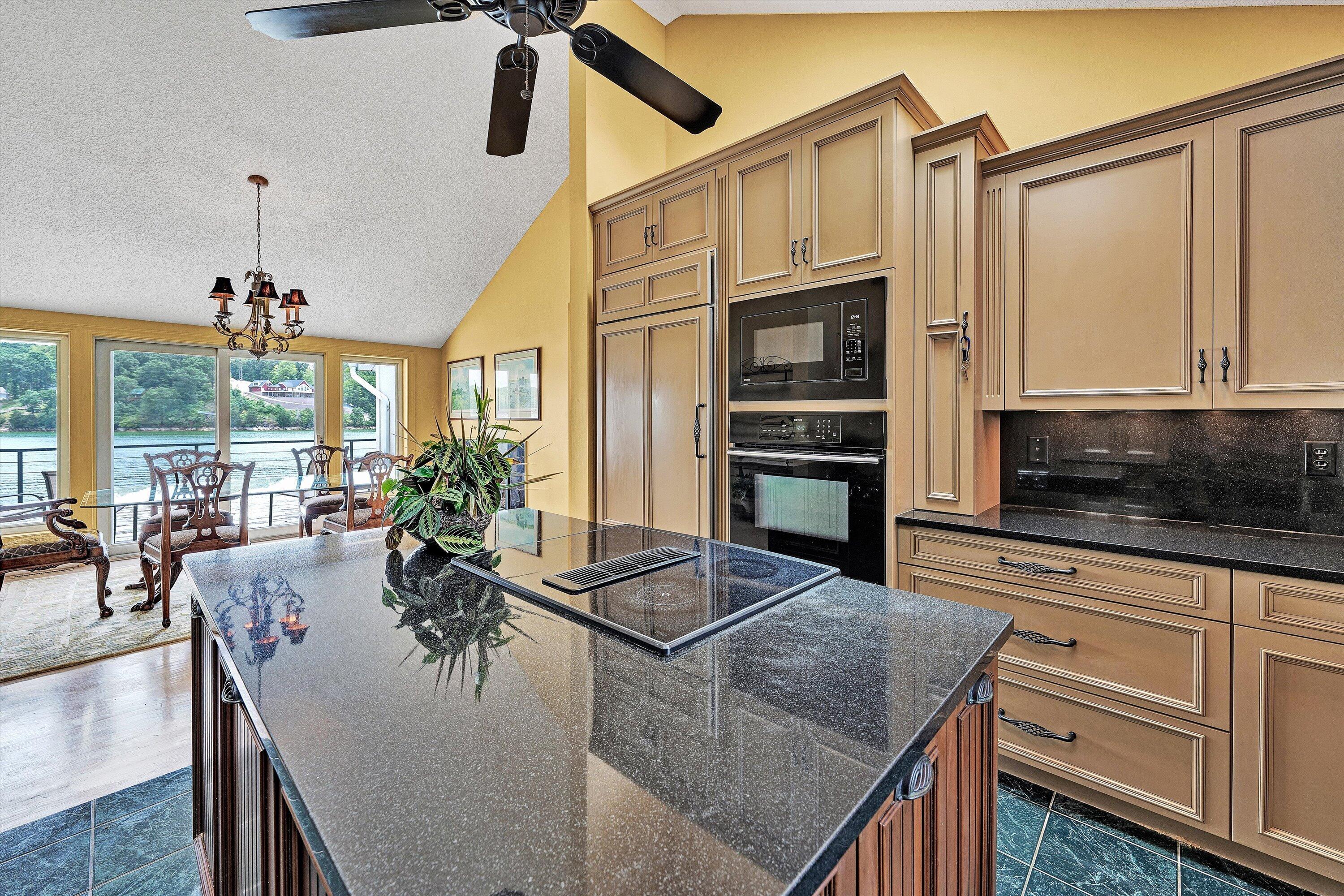 2455 Merriman Way Road Moneta, VA 24121 - Photo 22 of 83 20-DSC00421
