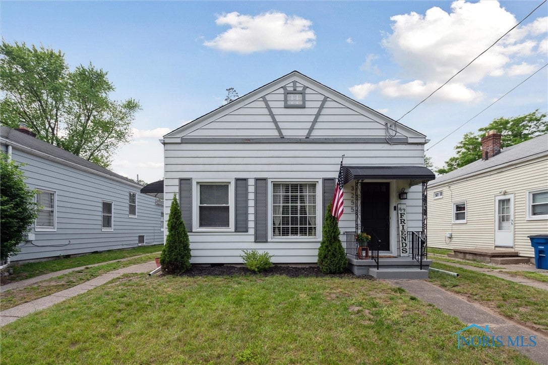 3255 Sherbrooke Road Toledo, OH 43606 - Photo 3 of 41 Gallery Image 3