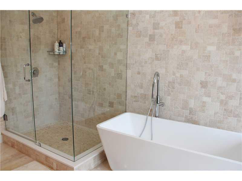 Master Bath/Spa