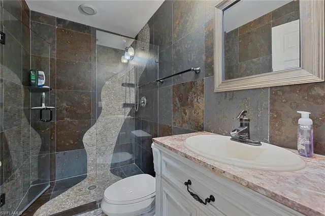 $4,500 | 5005 Old Pond Drive, Naples, FL 34104