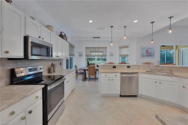 $4,500 | 5005 Old Pond Drive, Naples, FL 34104