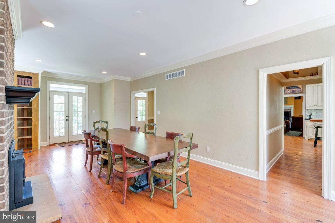 383 Watters Road New Park, PA 17352 - Photo 16 of 84 DINING ROOM