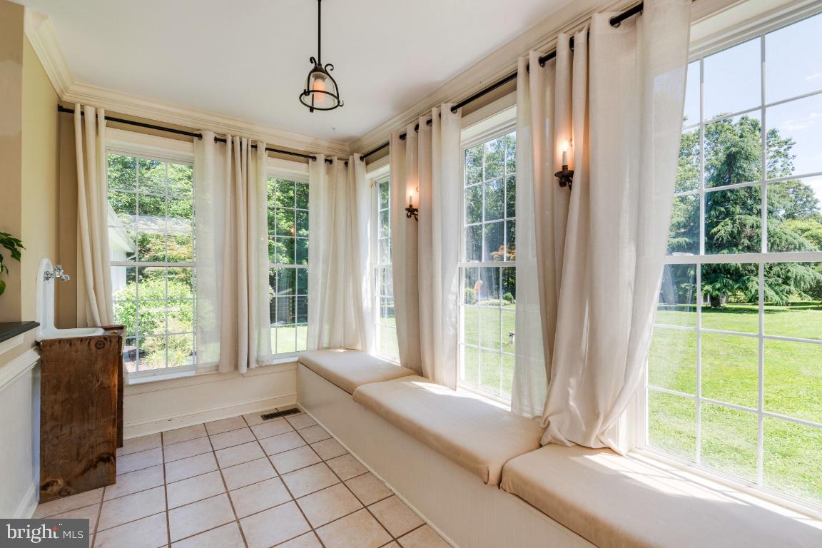 383 Watters Road New Park, PA 17352 - Photo 22 of 84 SUNROOM