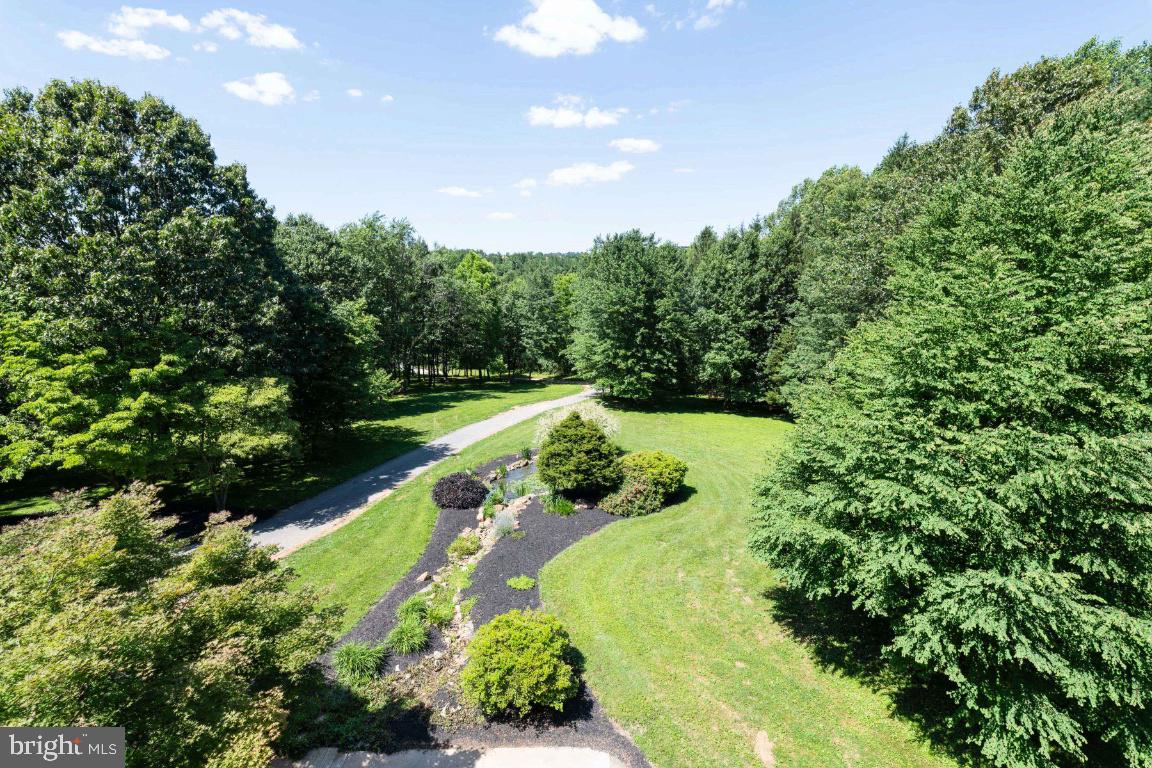 383 Watters Road New Park, PA 17352 - Photo 6 of 84 Gallery Image 6