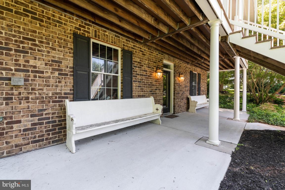 383 Watters Road New Park, PA 17352 - Photo 7 of 84 Gallery Image 7
