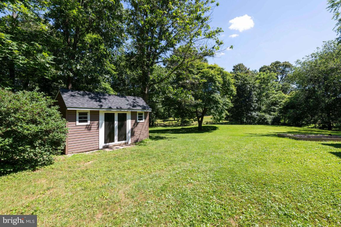 383 Watters Road New Park, PA 17352 - Photo 76 of 84 Gallery Image 76