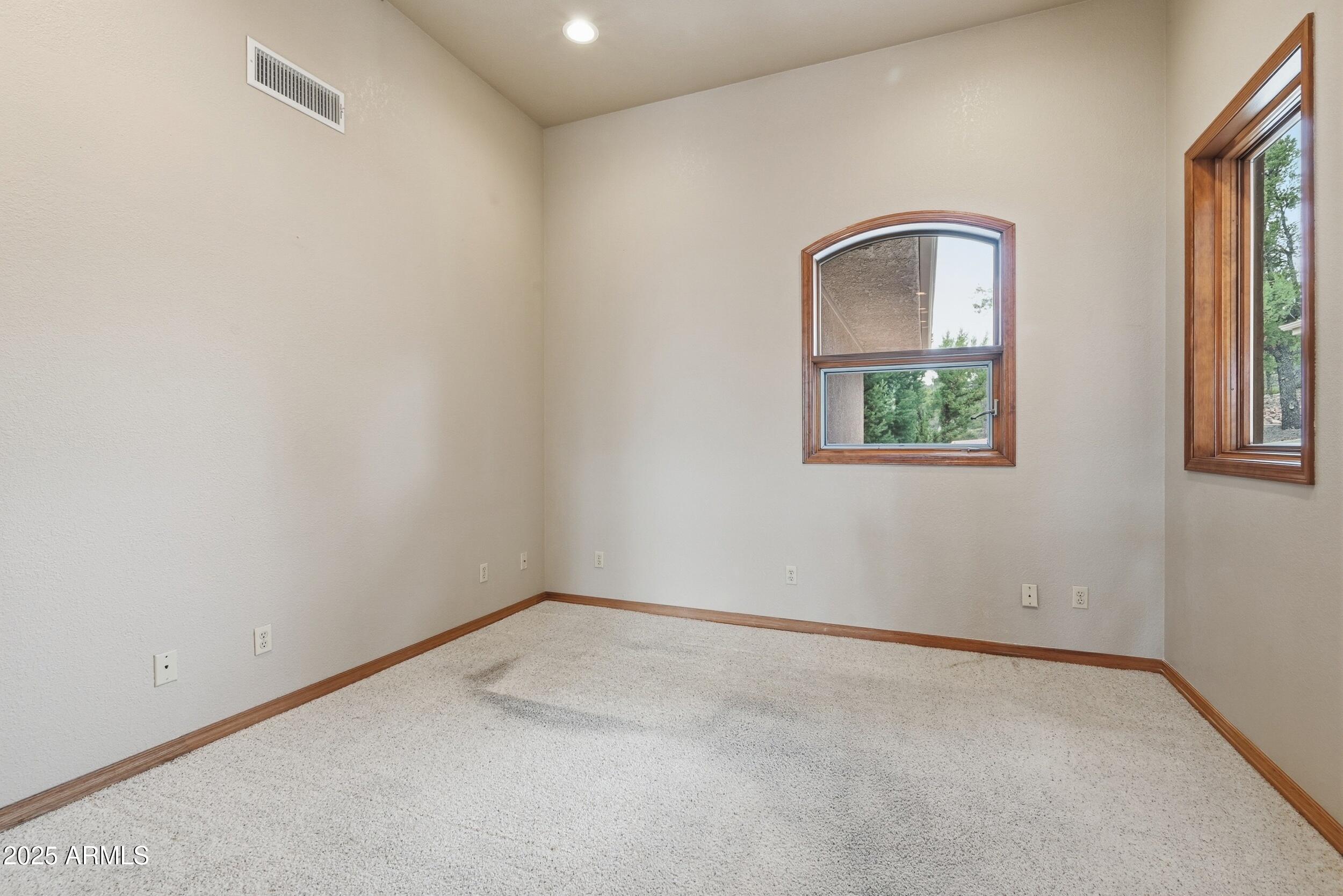 1606 Becky Circle Payson, AZ 85541 - Photo 31 of 58 an empty room with a window