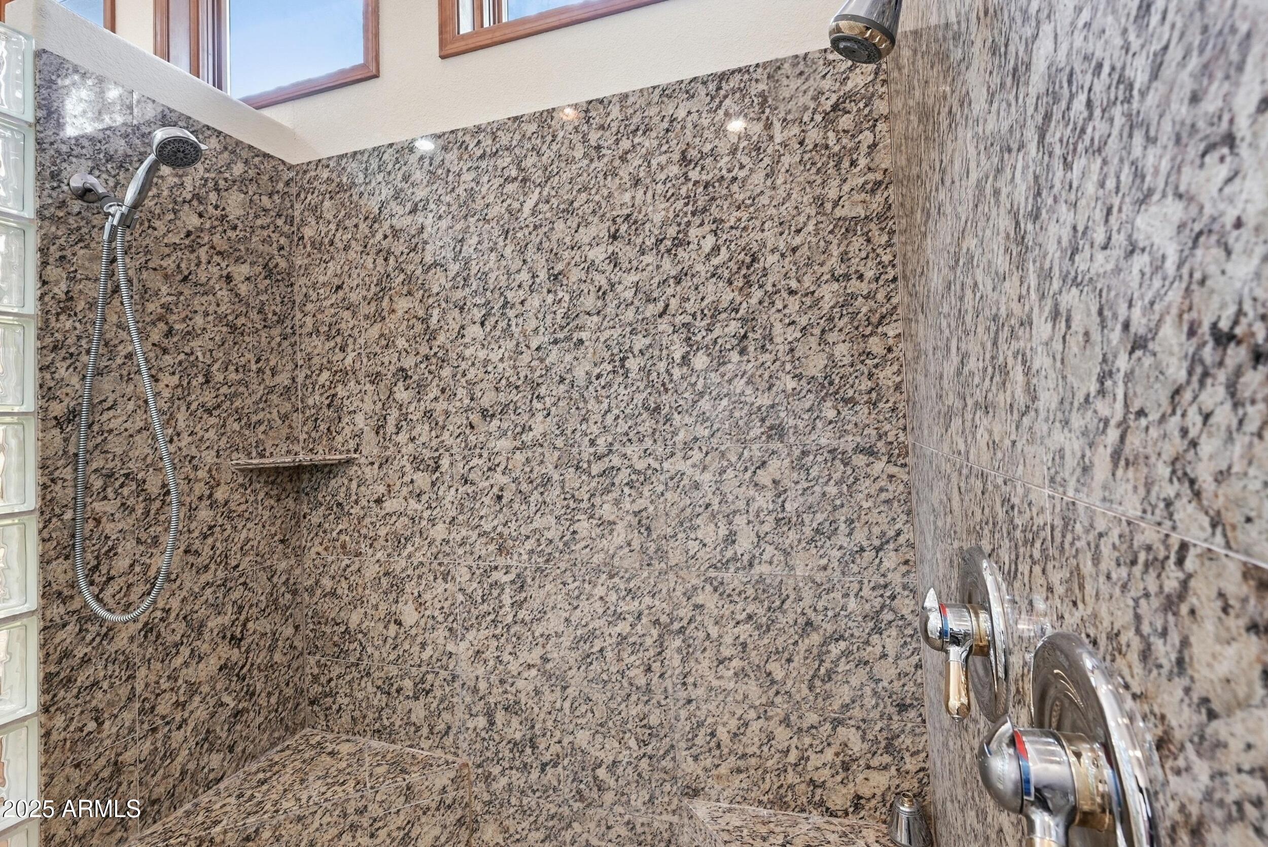 1606 Becky Circle Payson, AZ 85541 - Photo 37 of 58 a bathroom with a shower curtain