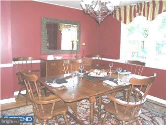 1629 White Oak Road Williamstown, NJ 08094 - Photo 5 of 12 Dining Room