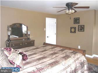 1629 White Oak Road Williamstown, NJ 08094 - Photo 7 of 12 Bedroom - Main