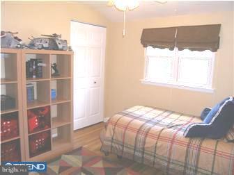 1629 White Oak Road Williamstown, NJ 08094 - Photo 9 of 12 Bedroom 3