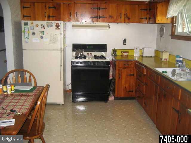 265 Diller Road Hanover, PA 17331 - Photo 2 of 8